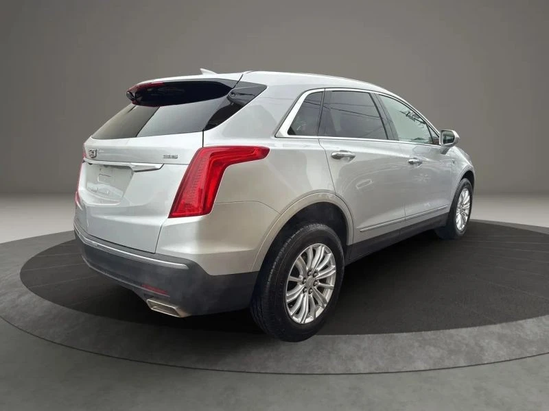 2017 Cadillac XT5 - Image 5 of 12