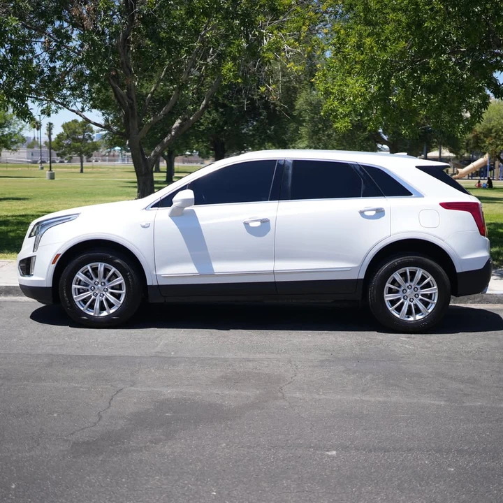 2017 Cadillac XT5 - Image 3 of 20