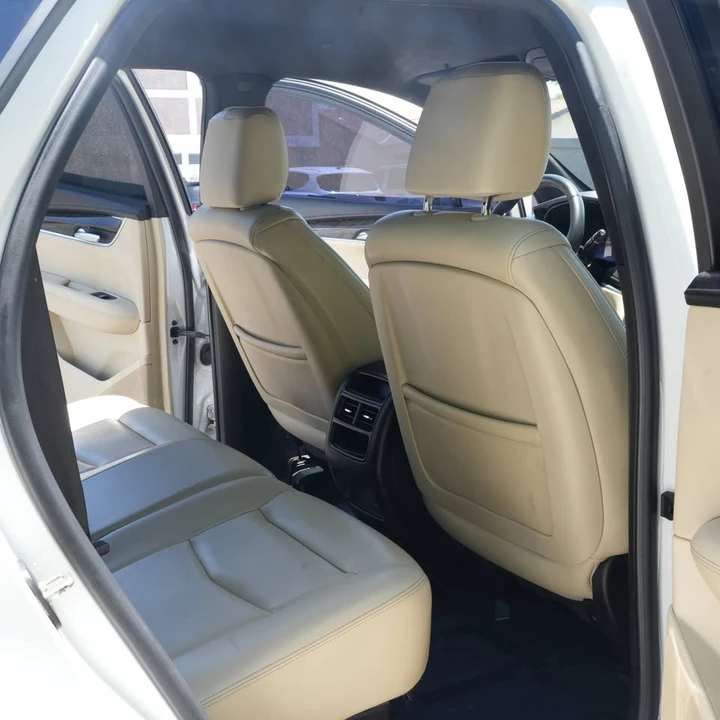 2017 Cadillac XT5 - Image 10 of 20