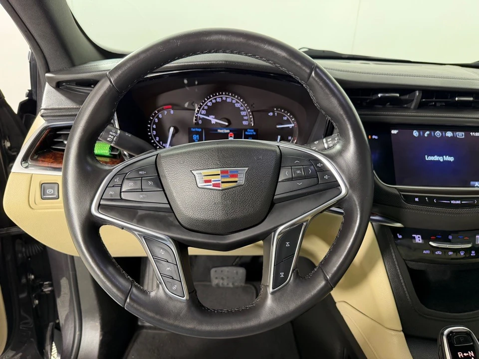 2017 Cadillac XT5 - Image 15 of 21