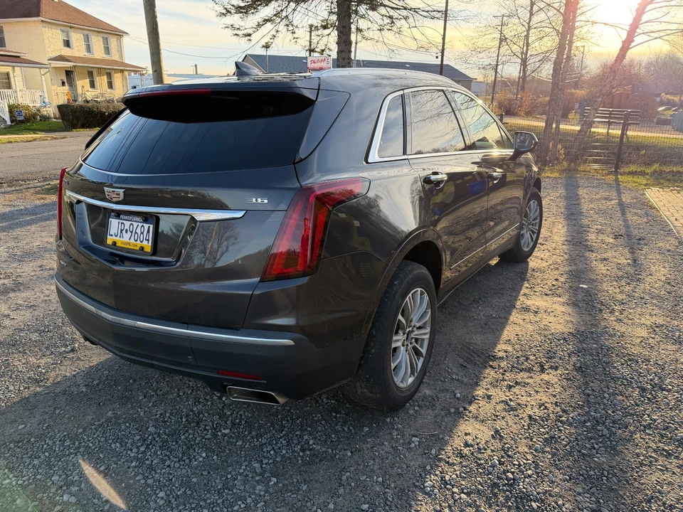2017 Cadillac XT5 - Image 5 of 13