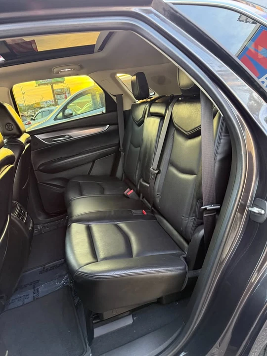 2017 Cadillac XT5 - Image 19 of 20