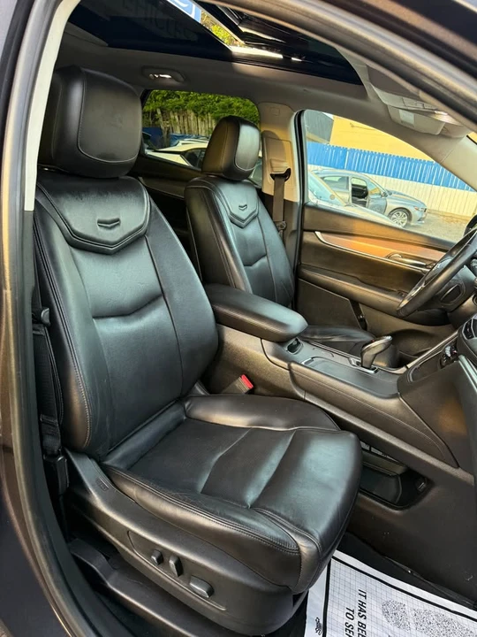 2017 Cadillac XT5 - Image 16 of 20
