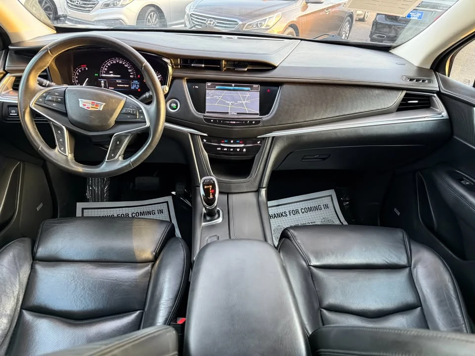 2017 Cadillac XT5 - Image 10 of 20