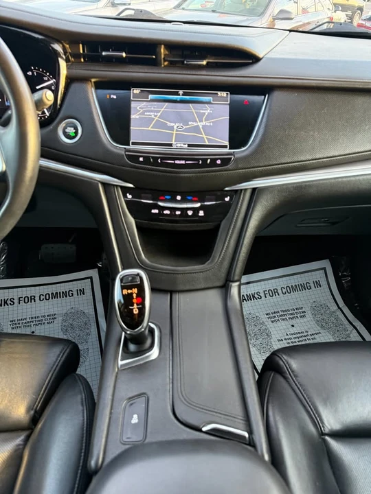 2017 Cadillac XT5 - Image 13 of 20