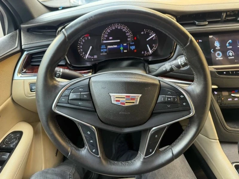 2017 Cadillac XT5 - Image 12 of 12