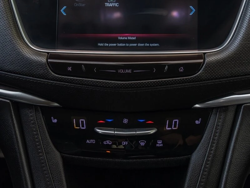 2017 Cadillac XT5 - Image 11 of 21