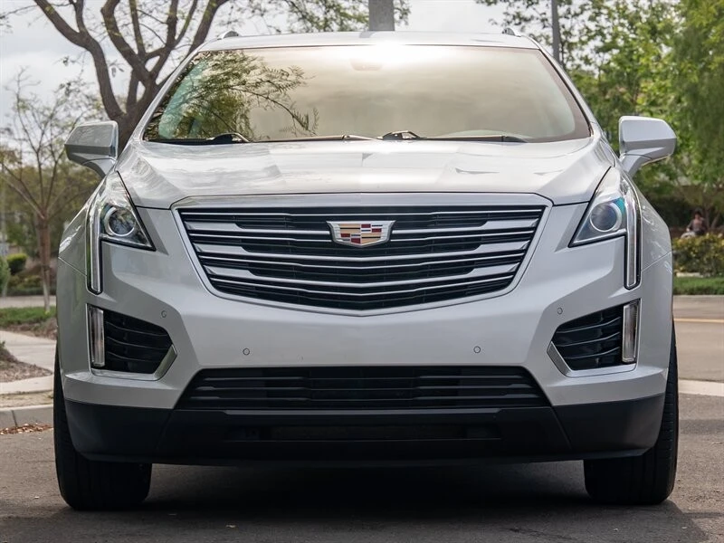 2017 Cadillac XT5 - Image 2 of 21