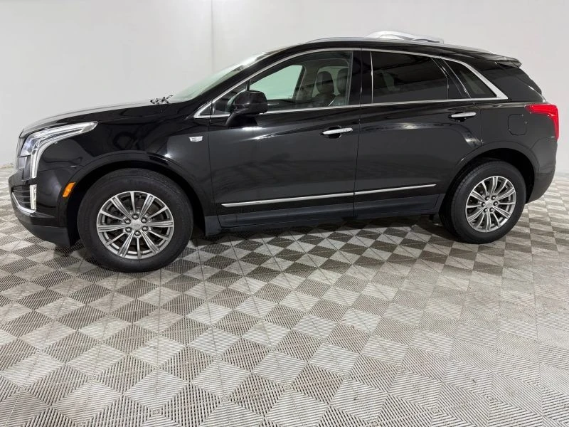2017 Cadillac XT5 - Image 3 of 12
