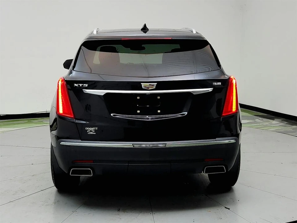 2017 Cadillac XT5 - Image 6 of 21