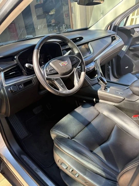 2017 Cadillac XT5 - Image 6 of 12