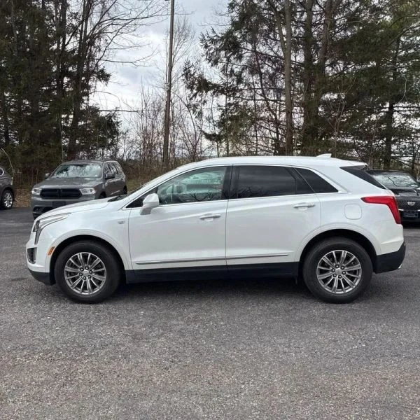 2017 Cadillac XT5 - Image 3 of 12