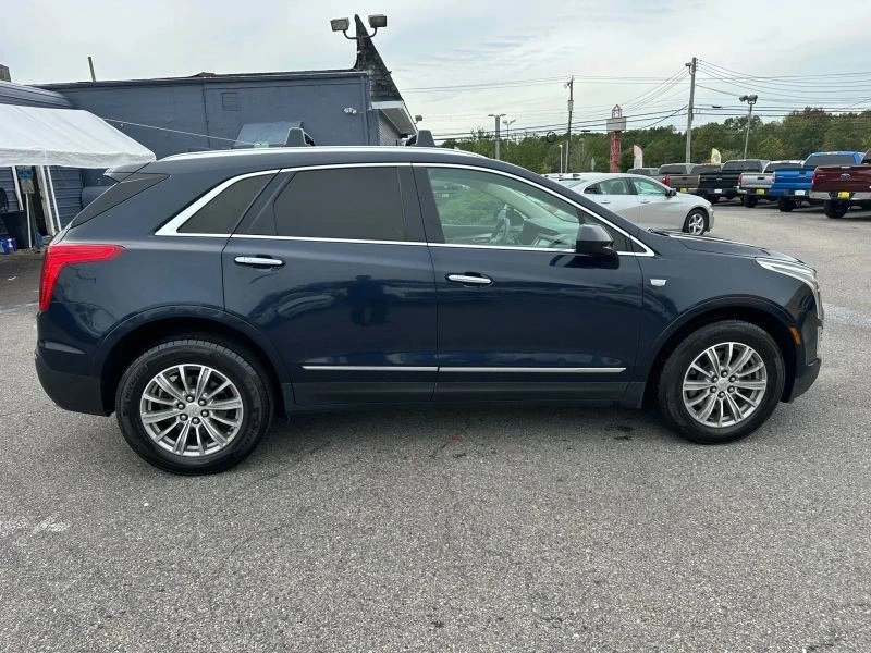2017 Cadillac XT5 - Image 8 of 12