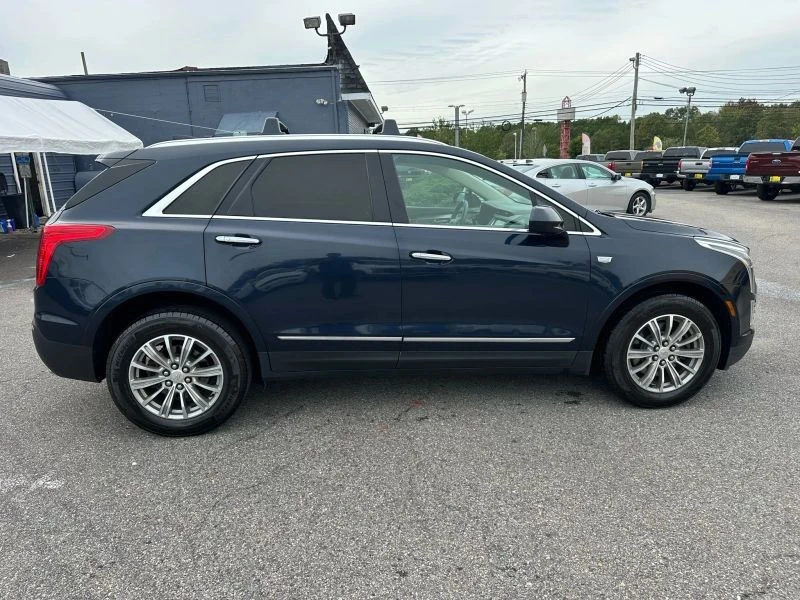2017 Cadillac XT5 - Image 8 of 12