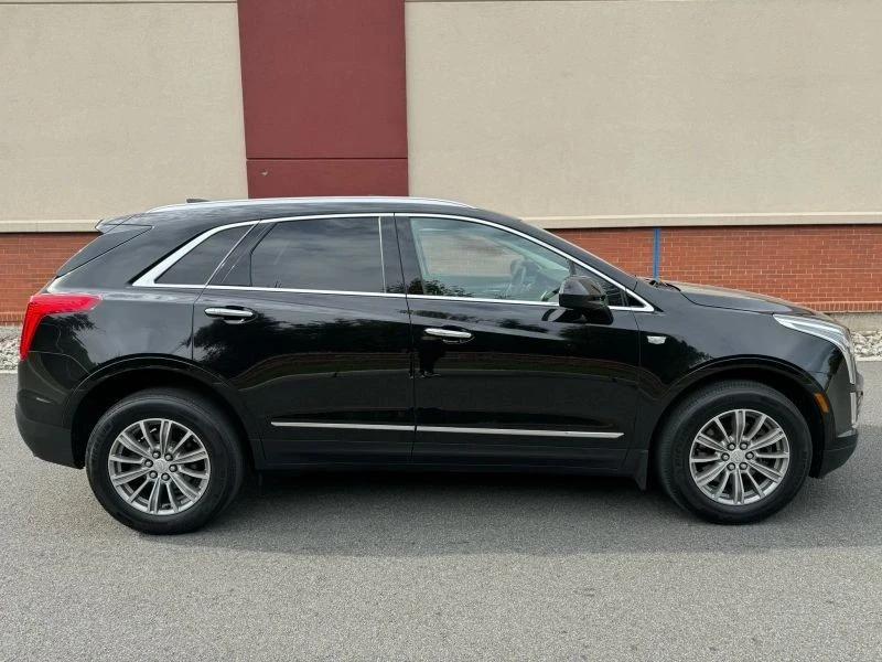 2017 Cadillac XT5 - Image 11 of 12
