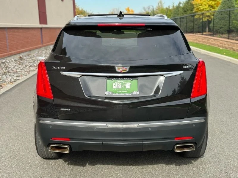 2017 Cadillac XT5 - Image 8 of 12