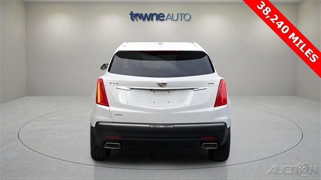 2017 Cadillac XT5 - Image 4 of 21