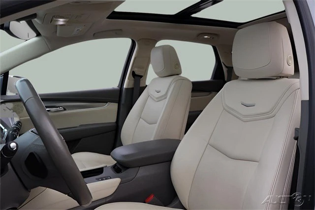 2017 Cadillac XT5 - Image 14 of 21