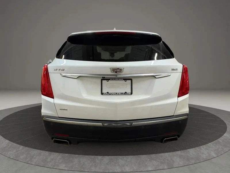 2017 Cadillac XT5 - Image 4 of 12