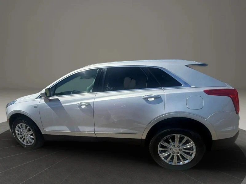 2017 Cadillac XT5 - Image 8 of 12