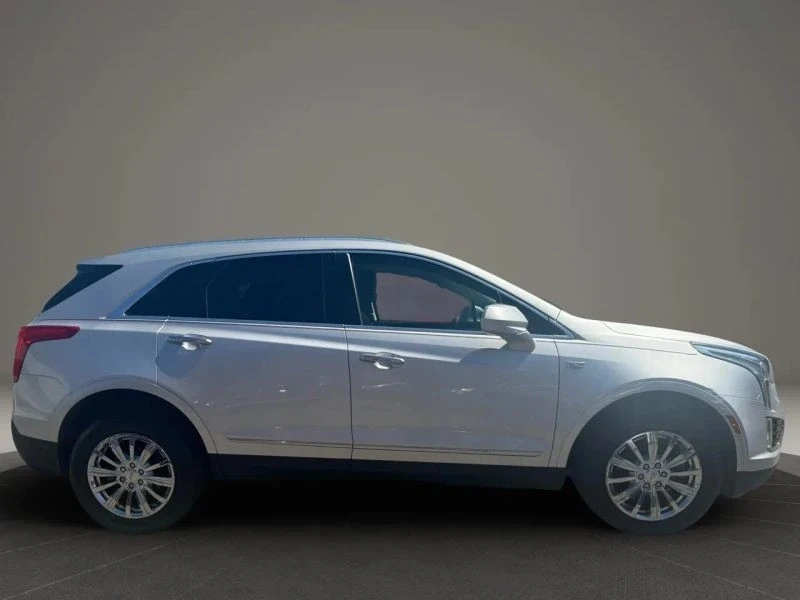 2017 Cadillac XT5 - Image 4 of 12