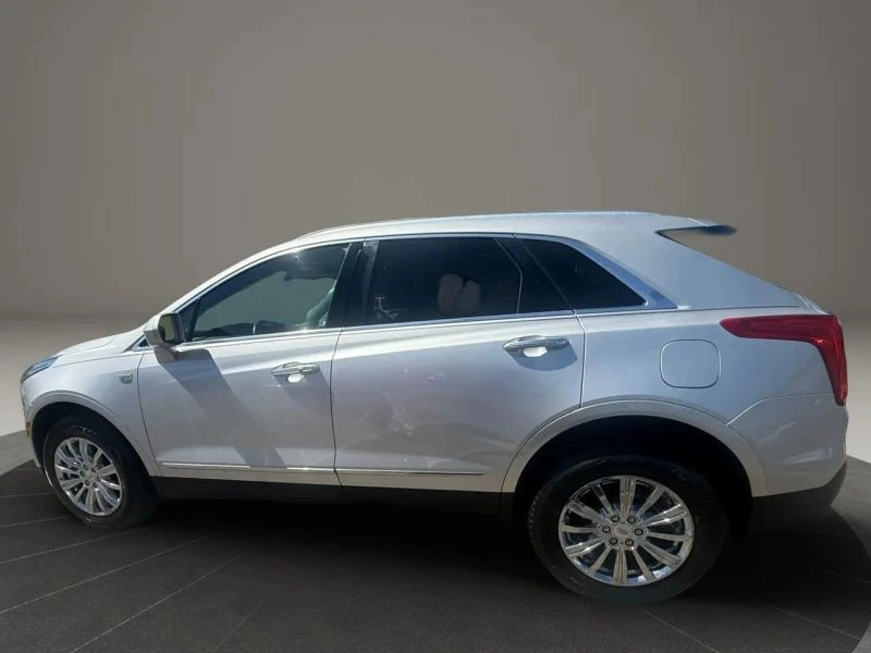 2017 Cadillac XT5 - Image 8 of 12