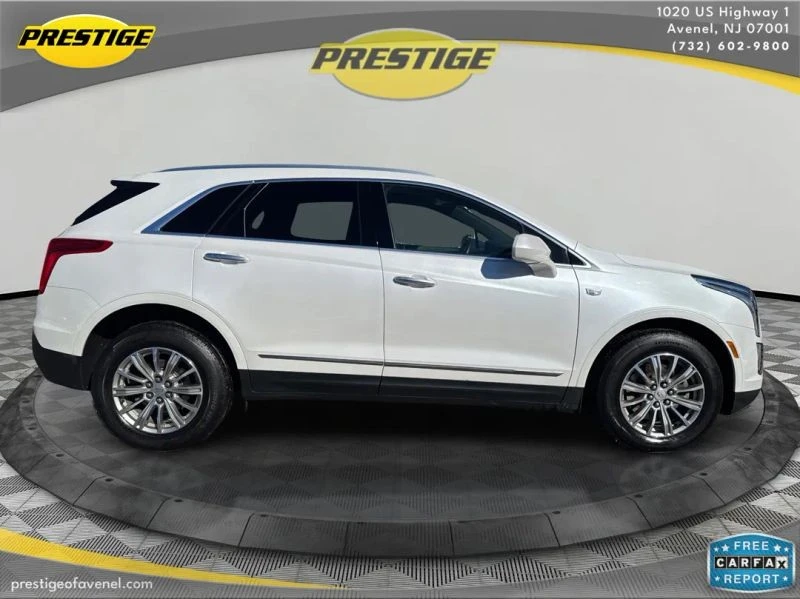 2017 Cadillac XT5 - Image 4 of 12