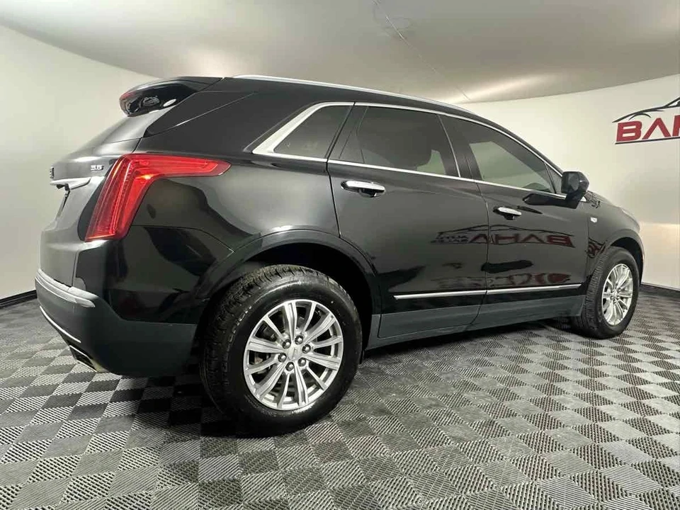 2017 Cadillac XT5 - Image 9 of 21