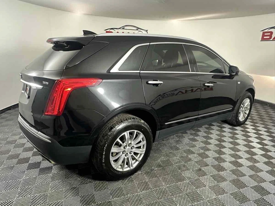 2017 Cadillac XT5 - Image 8 of 21