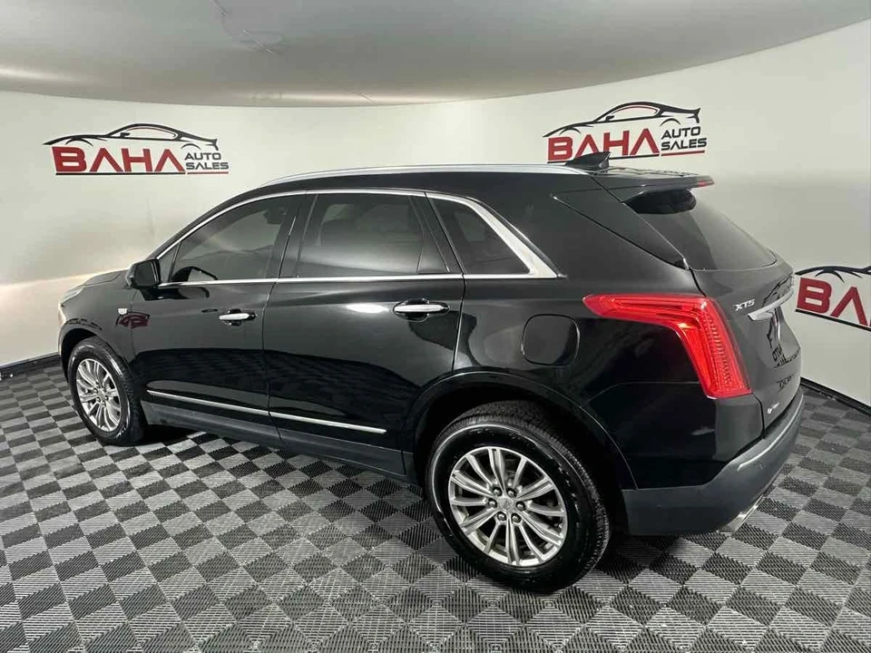2017 Cadillac XT5 - Image 5 of 21