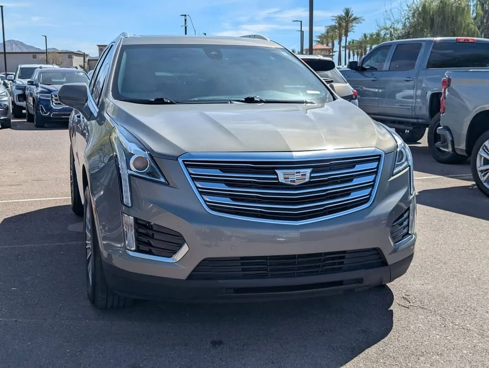 2017 Cadillac XT5 - Image 2 of 10