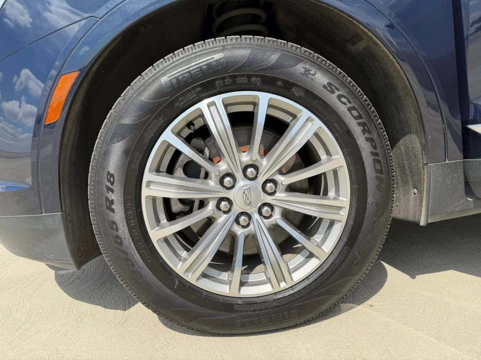 2017 Cadillac XT5 - Image 19 of 20