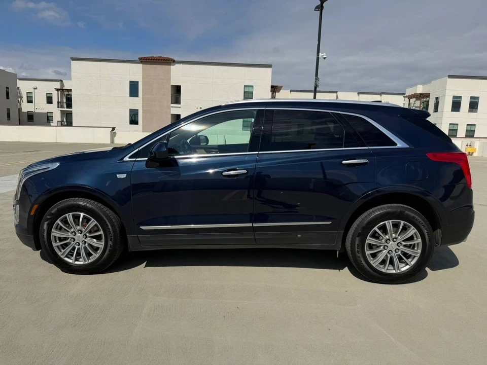 2017 Cadillac XT5 - Image 2 of 20