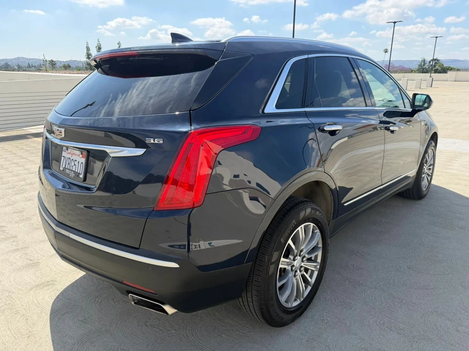 2017 Cadillac XT5 - Image 5 of 20