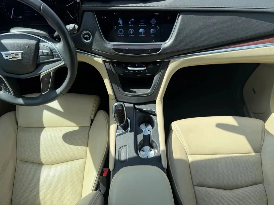 2017 Cadillac XT5 - Image 16 of 20
