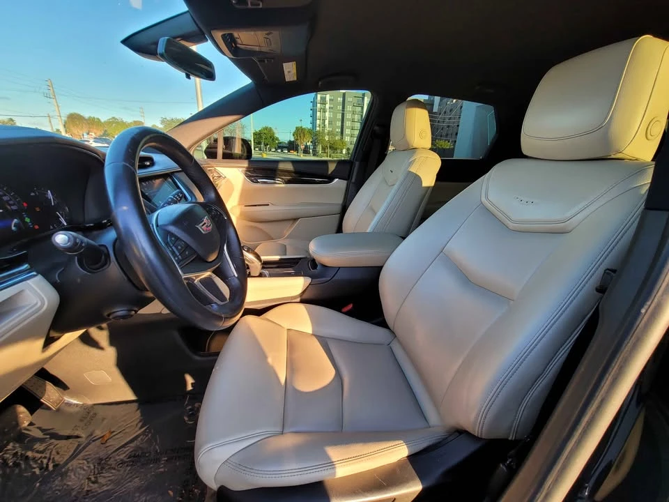 2017 Cadillac XT5 - Image 13 of 17