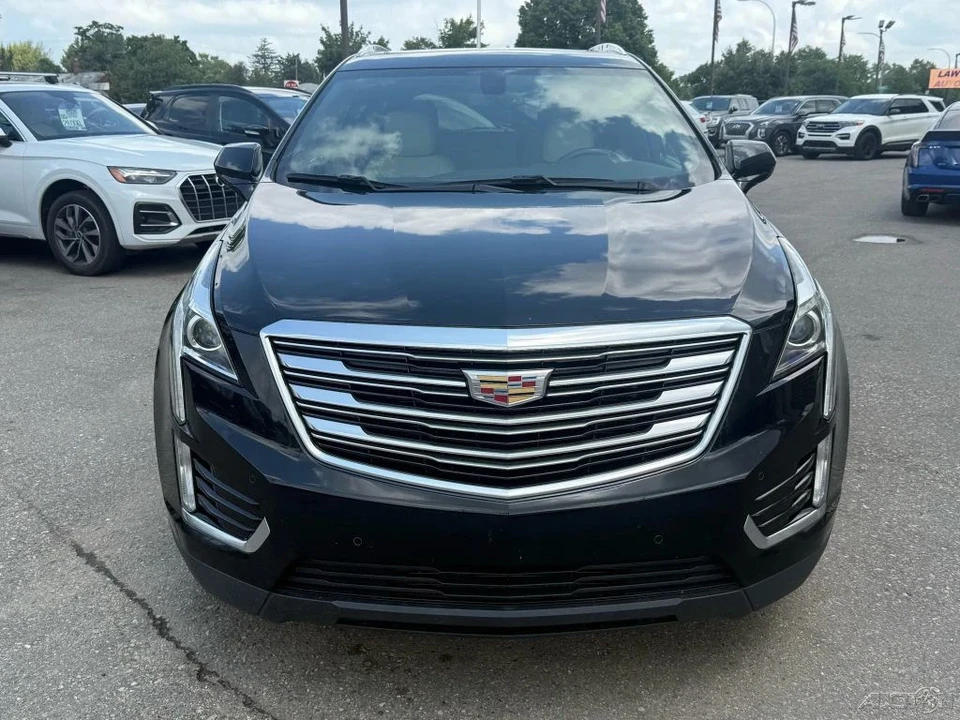 2017 Cadillac XT5 - Image 2 of 12