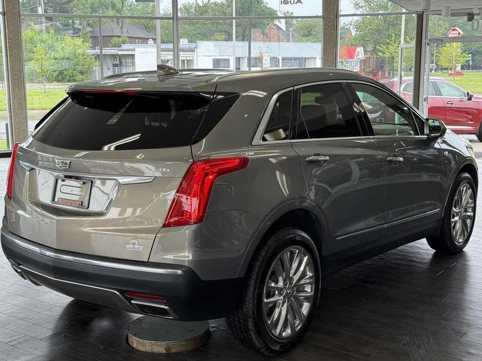 2017 Cadillac XT5 - Image 12 of 12