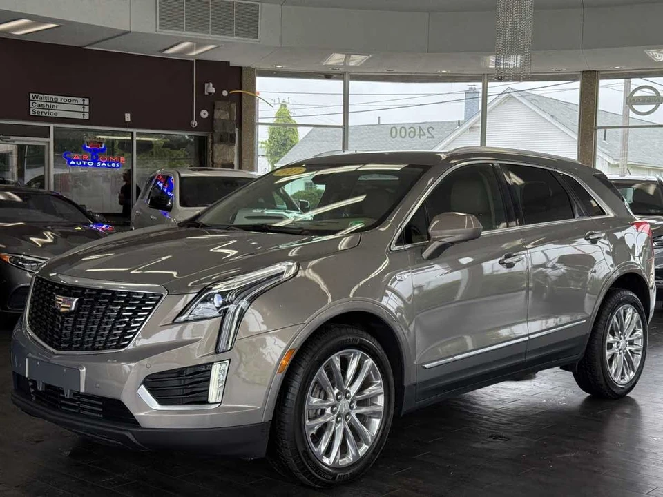 2017 Cadillac XT5 - Image 4 of 12