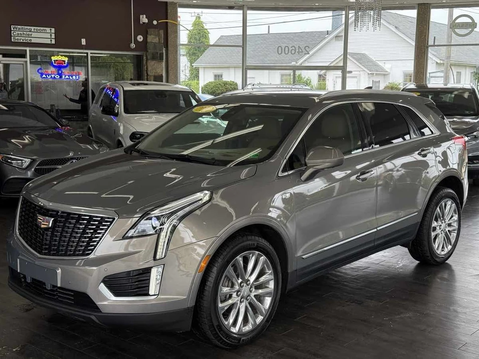 2017 Cadillac XT5 - Image 3 of 12