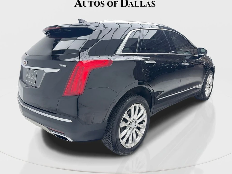 2017 Cadillac XT5 - Image 9 of 21