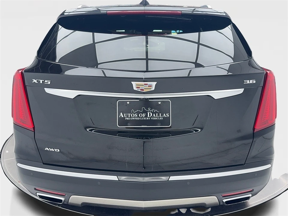 2017 Cadillac XT5 - Image 11 of 12