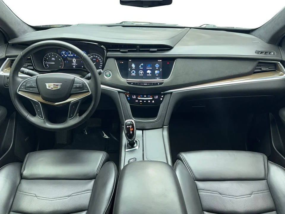 2017 Cadillac XT5 - Image 14 of 21