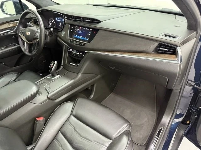 2017 Cadillac XT5 - Image 18 of 21