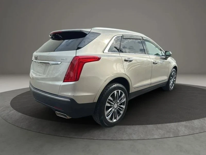 2017 Cadillac XT5 - Image 5 of 12