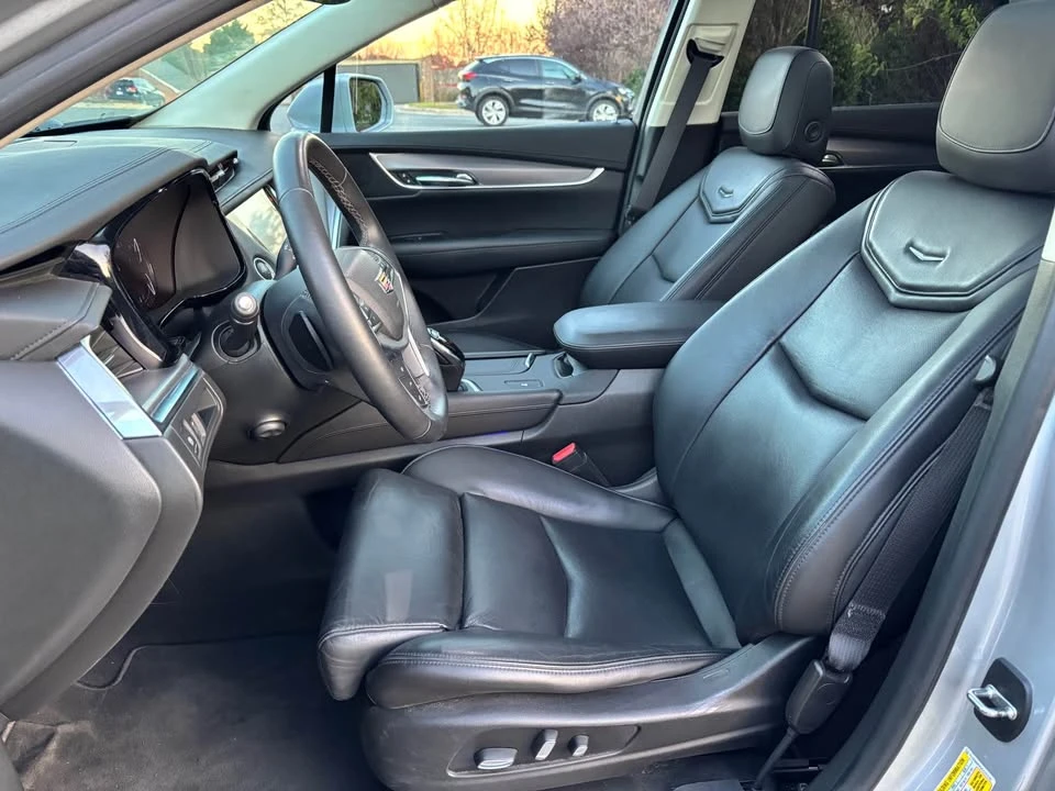 2017 Cadillac XT5 - Image 9 of 20