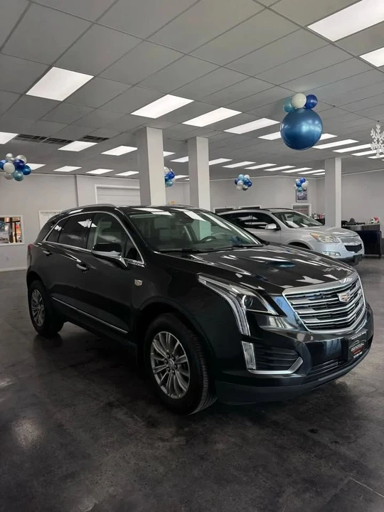 2017 Cadillac XT5 - Image 3 of 17