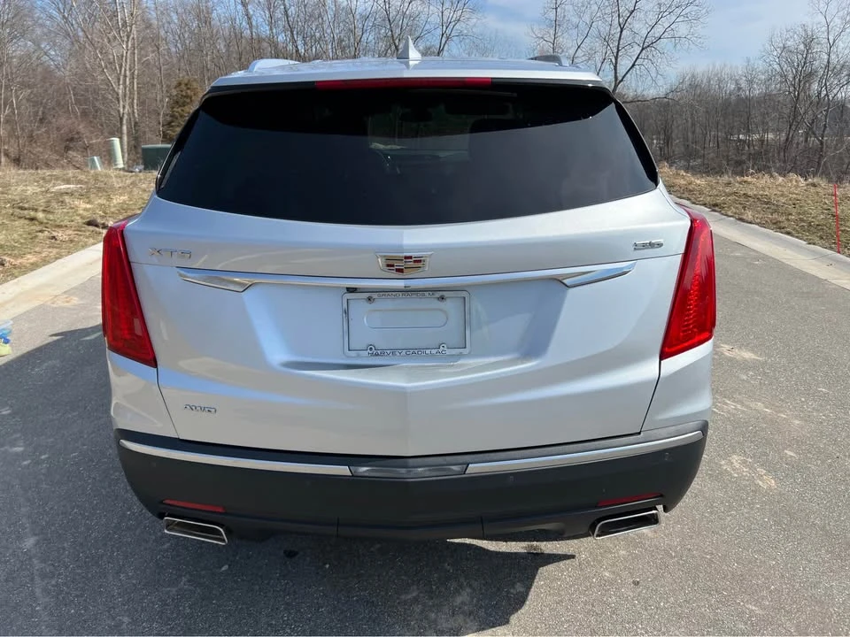 2017 Cadillac XT5 - Image 4 of 15