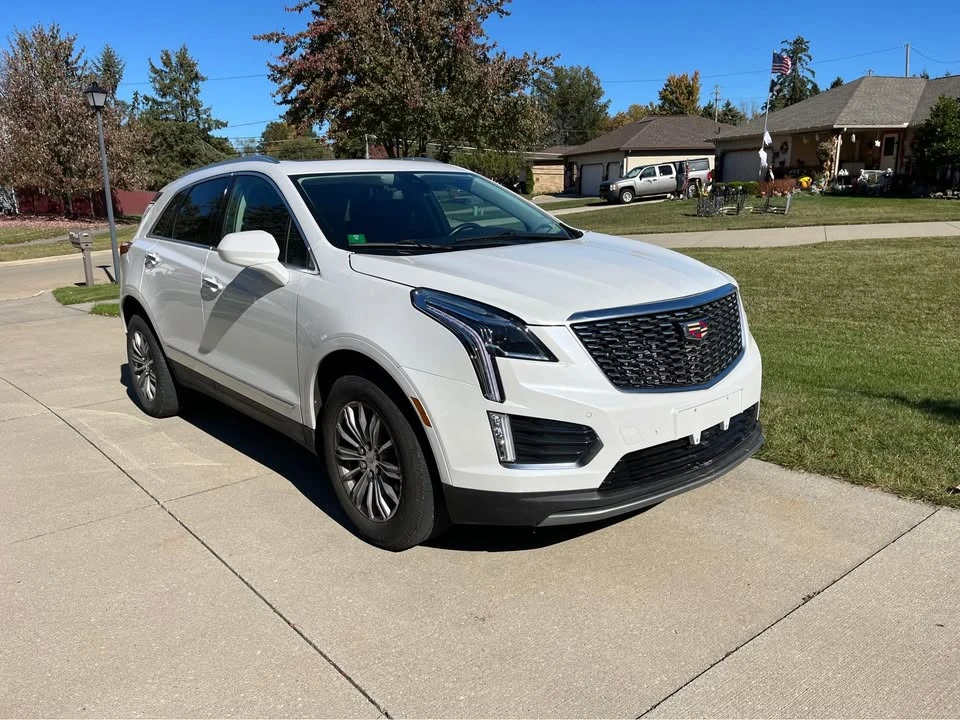 2017 Cadillac XT5 - Image 6 of 10
