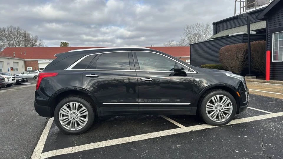 2017 Cadillac XT5 - Image 8 of 19